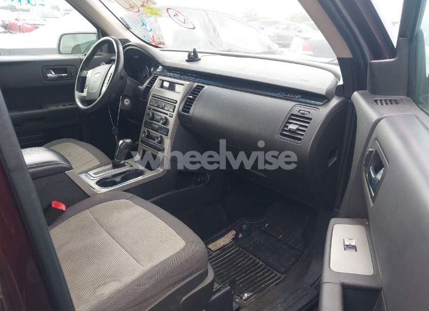 Photo 5 of 2011 Ford Flex SE (VIN 2FMGK5BC2BBD35013)