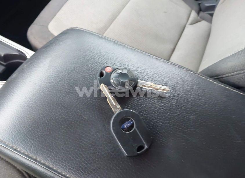 Photo 11 of 2010 Ford Flex SE (VIN 2FMGK5BC4ABB30405)