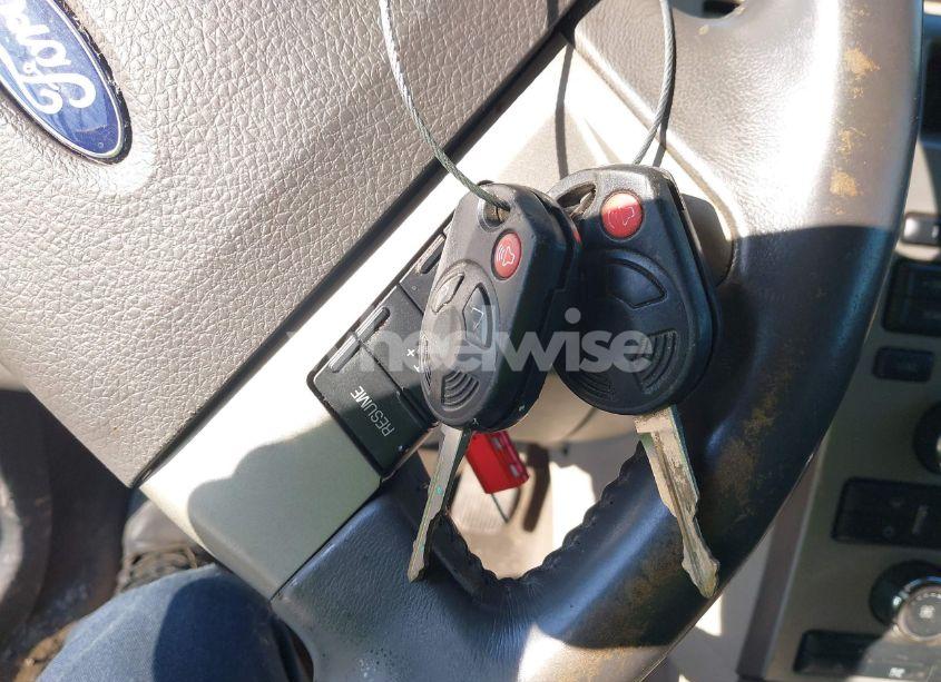 Photo 11 of 2011 Ford Flex SE (VIN 2FMGK5BC5BBD26306)