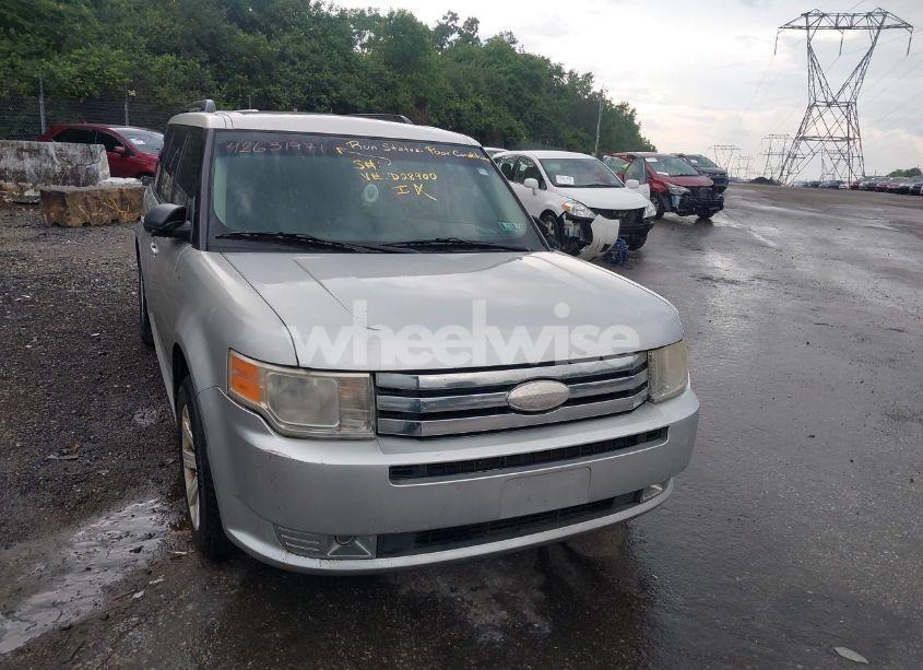 Photo 6 of 2011 Ford Flex SE (VIN 2FMGK5BC5BBD28900)