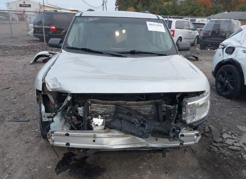 Photo 13 of 2011 Ford Flex SE (VIN 2FMGK5BC6BBD11233)