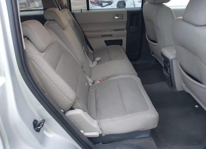 Photo 8 of 2011 Ford Flex SE (VIN 2FMGK5BC6BBD11233)