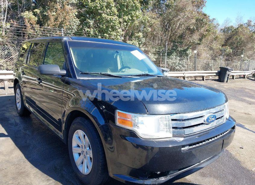 2011 Ford Flex SE (VIN 2FMGK5BC7BBD28719) main photo