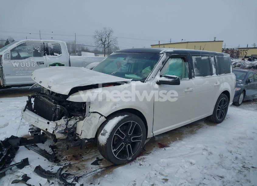 Photo 2 of 2014 Ford Flex SEL (VIN 2FMGK5C81EBD14006)