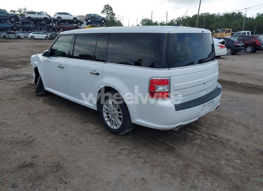 Photo 3 of 2016 Ford Flex SEL (VIN 2FMGK5C82GBA04322)