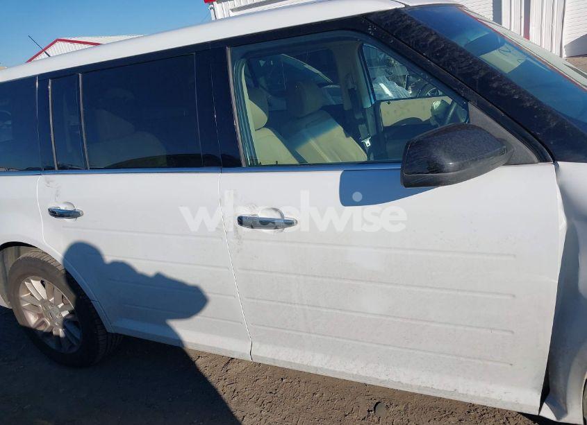 Photo 14 of 2019 Ford Flex SEL (VIN 2FMGK5C82KBA06953)