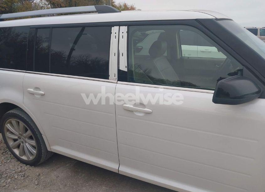 Photo 13 of 2014 Ford Flex SEL (VIN 2FMGK5C83EBD12886)