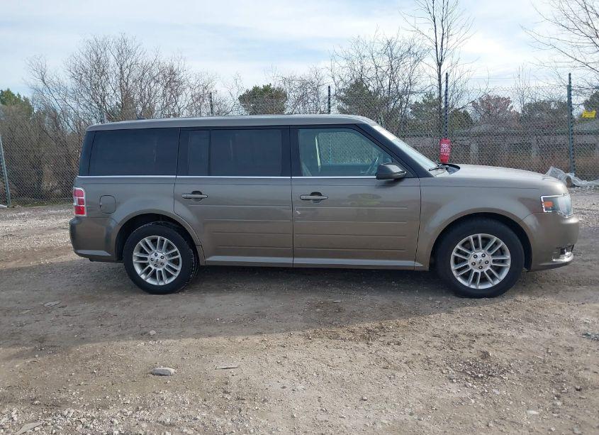 Photo 13 of 2014 Ford Flex SEL (VIN 2FMGK5C85EBD10542)