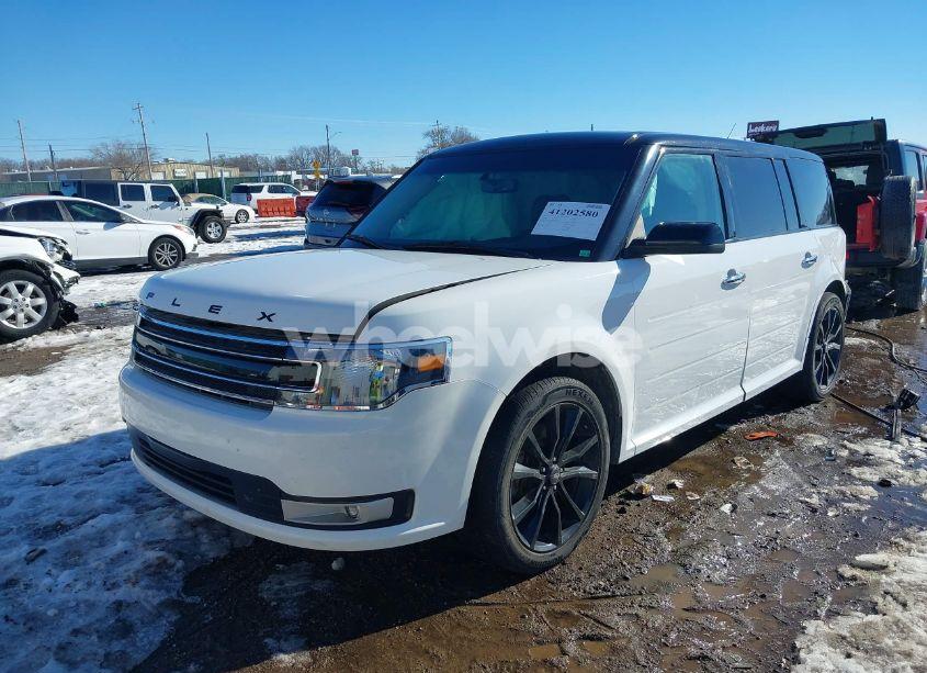 Photo 2 of 2019 Ford Flex SEL (VIN 2FMGK5C86KBA02338)