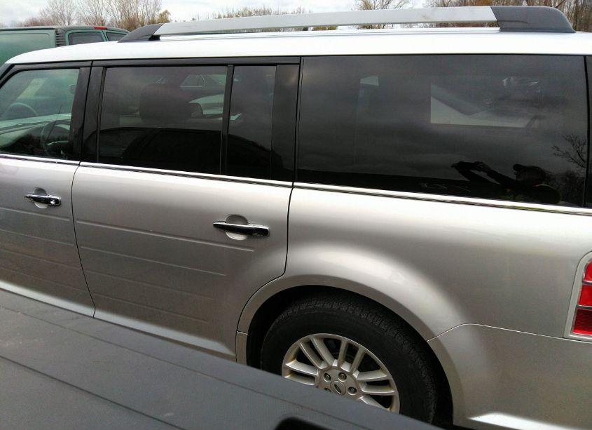 Photo 14 of 2019 Ford Flex SEL (VIN 2FMGK5C86KBA02968)