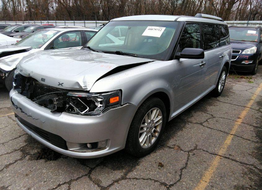 Photo 2 of 2019 Ford Flex SEL (VIN 2FMGK5C86KBA02968)