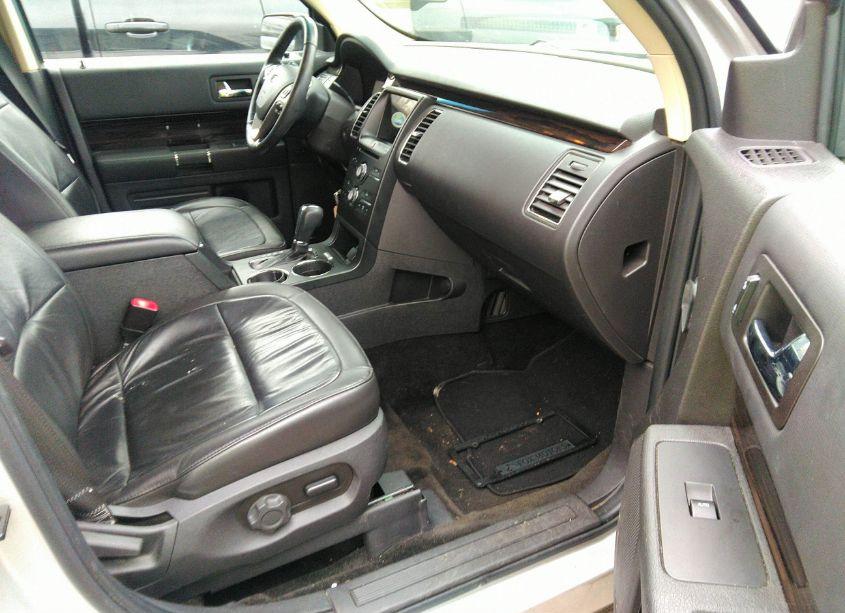 Photo 5 of 2019 Ford Flex SEL (VIN 2FMGK5C86KBA02968)