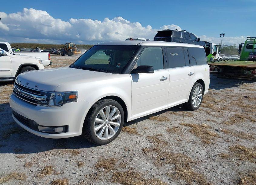 Photo 2 of 2019 Ford Flex SEL (VIN 2FMGK5C86KBA34304)