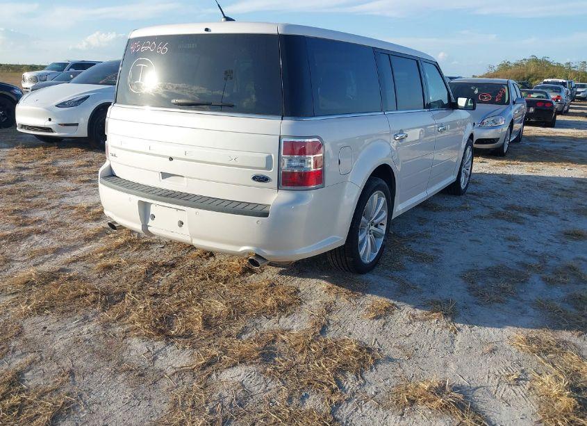 Photo 4 of 2019 Ford Flex SEL (VIN 2FMGK5C86KBA34304)
