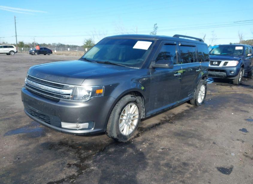 Photo 2 of 2019 Ford Flex SEL (VIN 2FMGK5C87KBA06902)