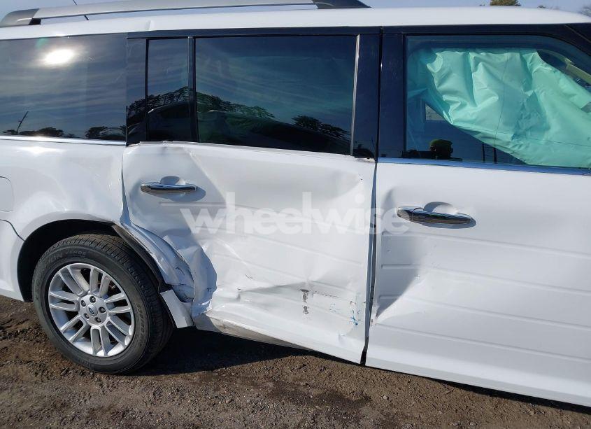 Photo 6 of 2019 Ford Flex SEL (VIN 2FMGK5C88KBA10375)
