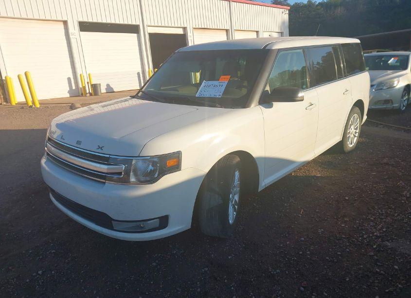 Photo 2 of 2013 Ford Flex SEL (VIN 2FMGK5C89DBD38570)