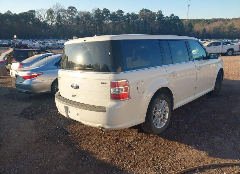 Photo 4 of 2013 Ford Flex SEL (VIN 2FMGK5C89DBD38570)