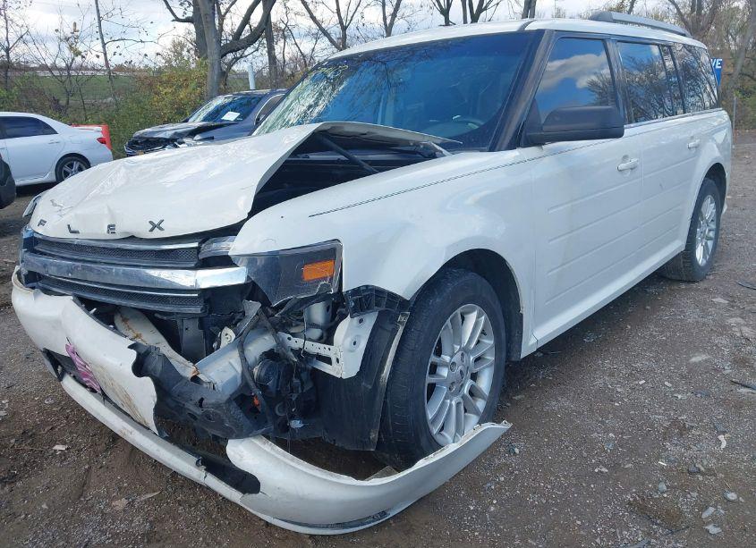 Photo 2 of 2013 Ford Flex SEL (VIN 2FMGK5C8XDBD29442)