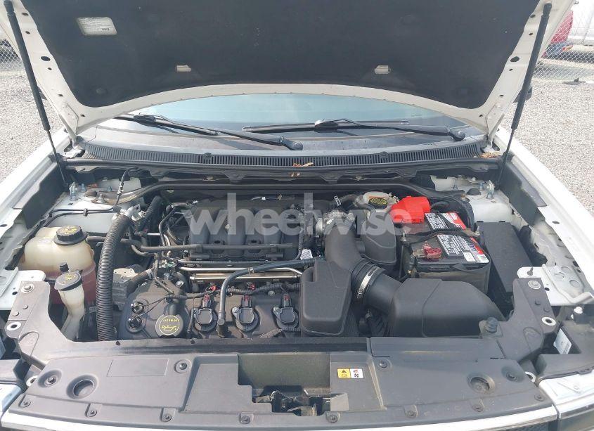 Photo 10 of 2016 Ford Flex SEL (VIN 2FMGK5C8XGBA16329)