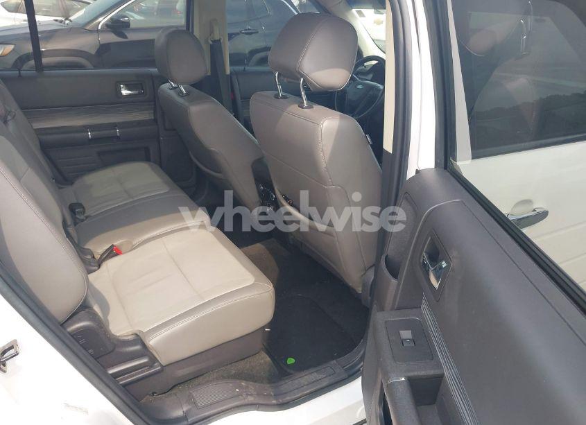 Photo 8 of 2016 Ford Flex SEL (VIN 2FMGK5C8XGBA16329)