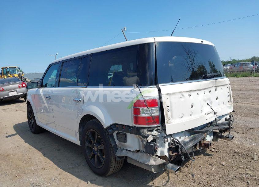 Photo 3 of 2016 Ford Flex SEL (VIN 2FMGK5C8XGBA21885)