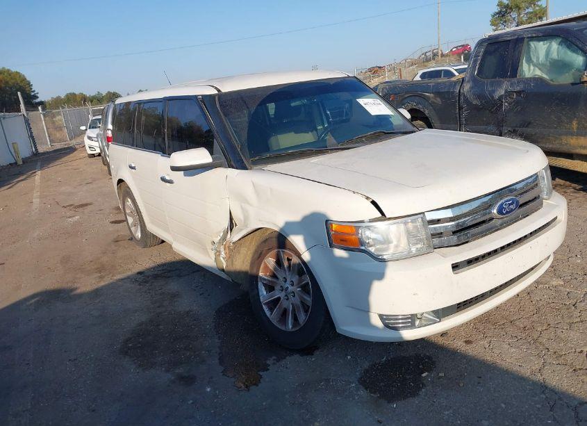 2010 Ford Flex SEL (VIN 2FMGK5CC0ABA66393) main photo