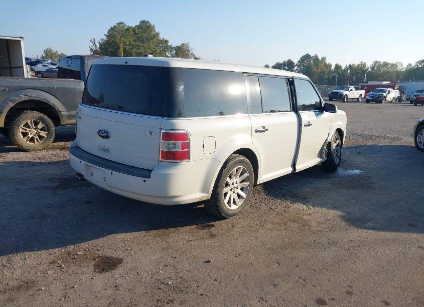 Photo 4 of 2010 Ford Flex SEL (VIN 2FMGK5CC0ABA66393)