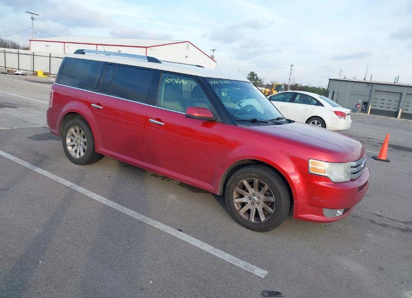 2010 Ford Flex SEL (VIN 2FMGK5CC1ABA34536) main photo