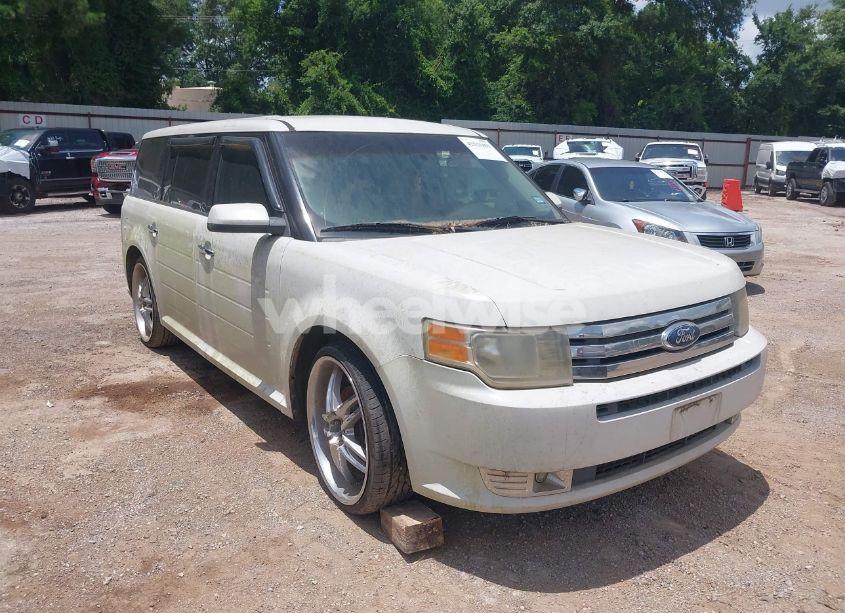2010 Ford Flex SEL (VIN 2FMGK5CC2ABA25005) main photo