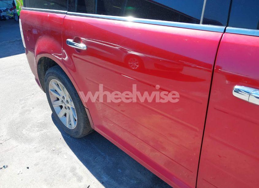 Photo 13 of 2011 Ford Flex SEL (VIN 2FMGK5CC2BBD34216)