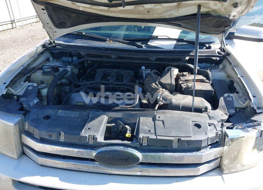 Photo 10 of 2010 Ford Flex SEL (VIN 2FMGK5CC4ABA14538)