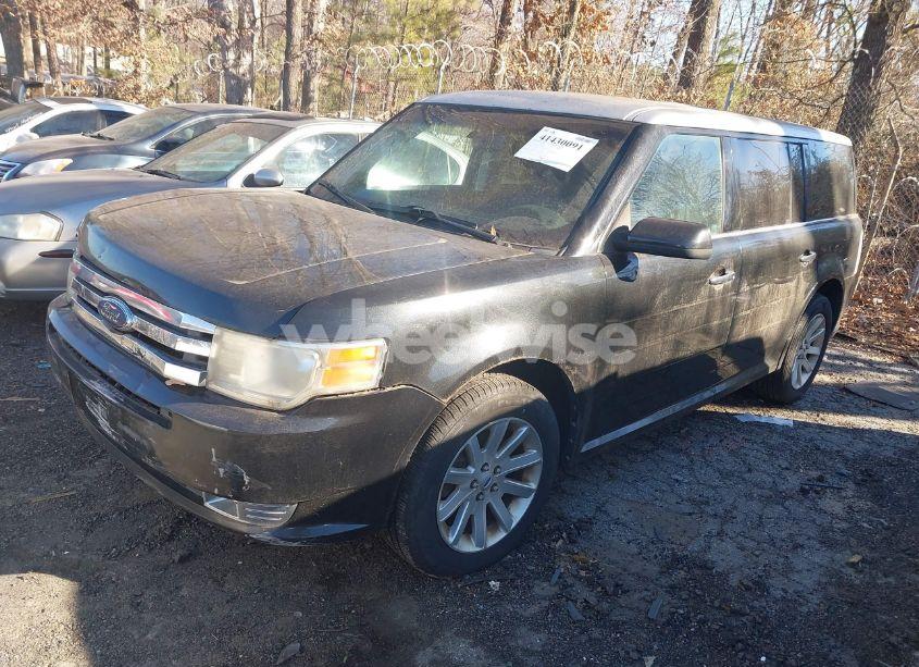 Photo 2 of 2010 Ford Flex SEL (VIN 2FMGK5CC9ABA38799)