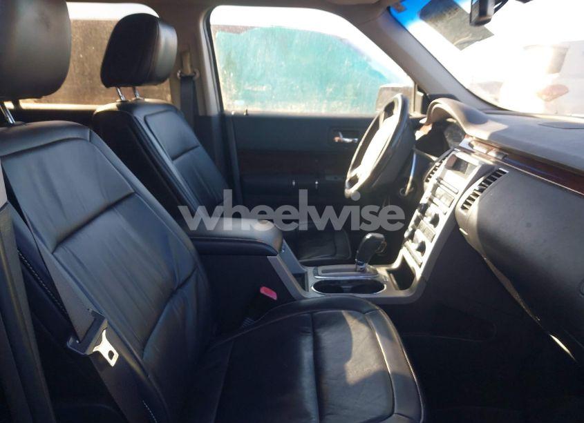 Photo 5 of 2010 Ford Flex SEL (VIN 2FMGK5CC9ABA38799)