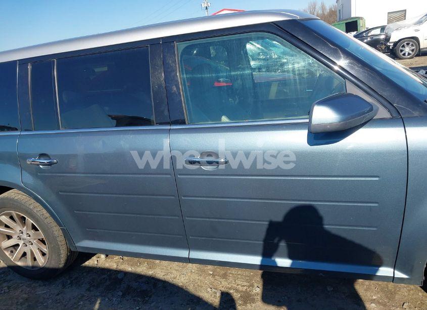 Photo 13 of 2010 Ford Flex SEL (VIN 2FMGK5CCXABA62786)