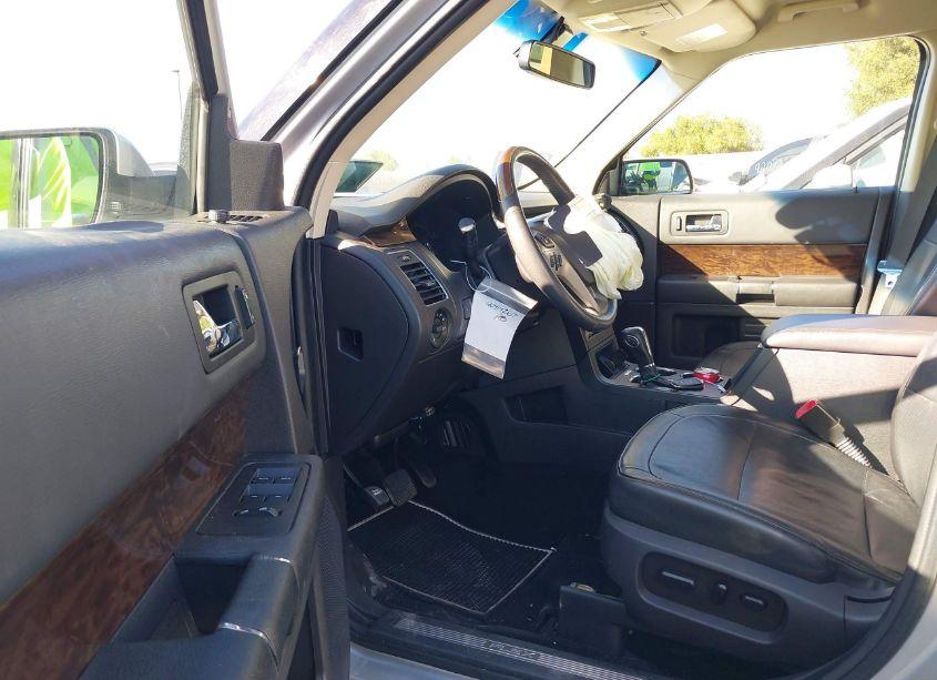 Photo 5 of 2019 Ford Flex LIMITED (VIN 2FMGK5D83KBA29253)