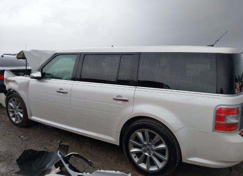 Photo 14 of 2010 Ford Flex LIMITED (VIN 2FMGK5DC7ABA82007)