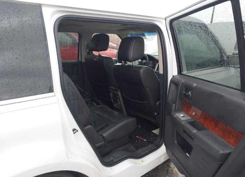 Photo 8 of 2010 Ford Flex LIMITED (VIN 2FMGK5DC7ABA82007)