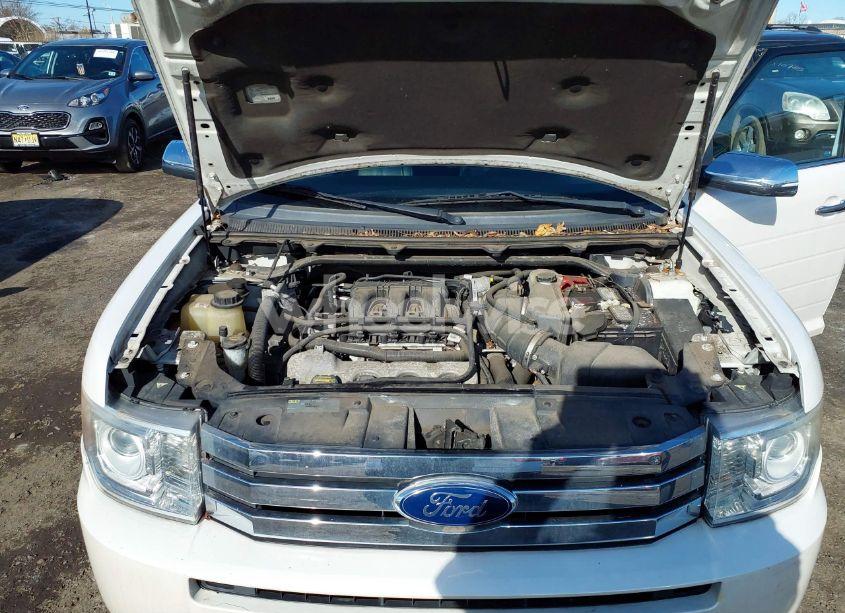 Photo 10 of 2011 Ford Flex LIMITED (VIN 2FMGK5DC8BBD13823)