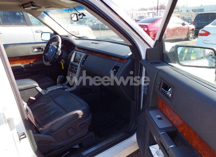 Photo 5 of 2011 Ford Flex LIMITED (VIN 2FMGK5DC8BBD13823)