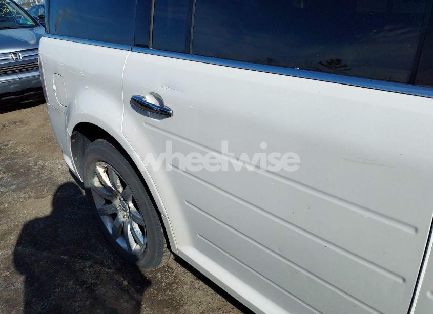 Photo 6 of 2011 Ford Flex LIMITED (VIN 2FMGK5DC8BBD13823)