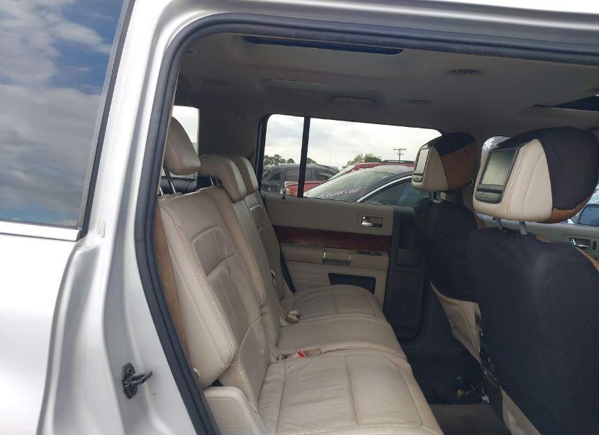 Photo 8 of 2010 Ford Flex LIMITED (VIN 2FMGK5DC9ABB10342)
