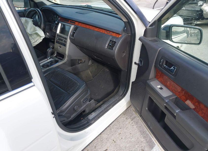 Photo 5 of 2011 Ford Flex LIMITED (VIN 2FMGK5DCXBBD25794)