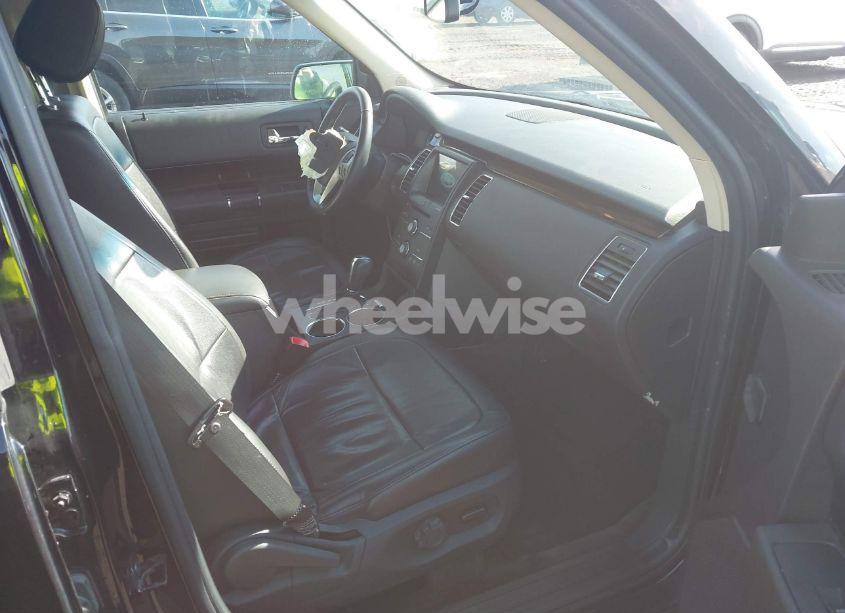 Photo 5 of 2019 Ford Flex SEL (VIN 2FMHK6C81KBA02984)