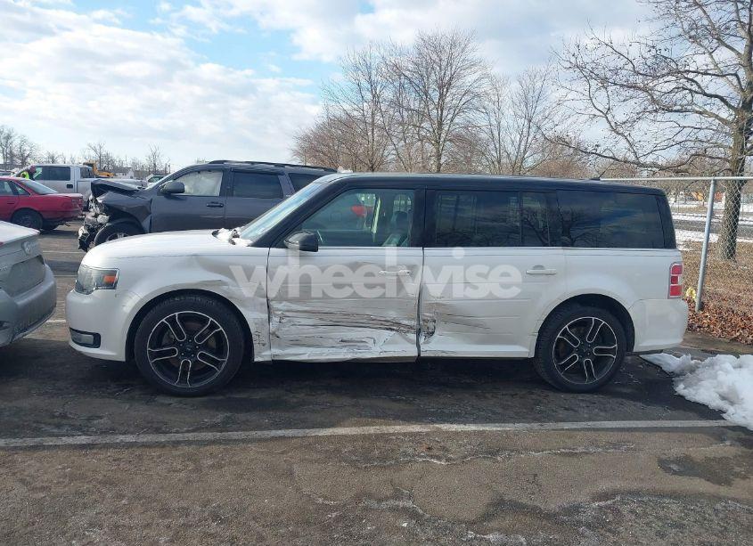 Photo 14 of 2013 Ford Flex SEL (VIN 2FMHK6C86DBD19274)