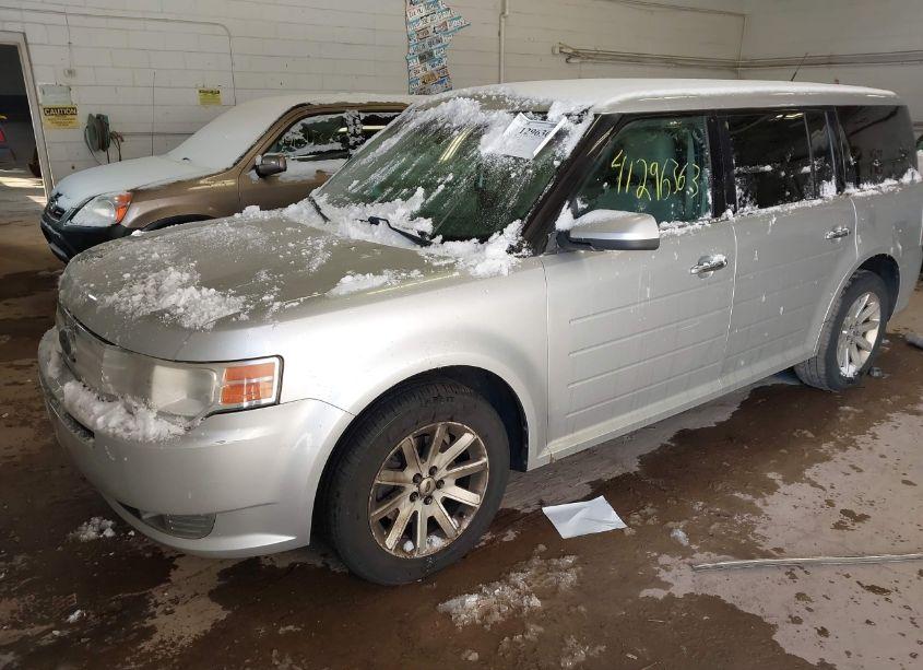 Photo 2 of 2010 Ford Flex SEL (VIN 2FMHK6CC5ABB36240)