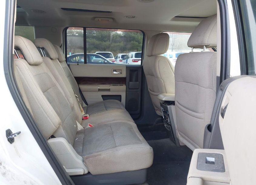 Photo 8 of 2010 Ford Flex SEL (VIN 2FMHK6CC9ABB21434)