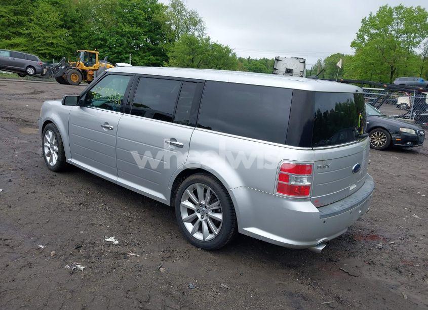 Photo 3 of 2010 Ford Flex SEL (VIN 2FMHK6CT4ABA63202)