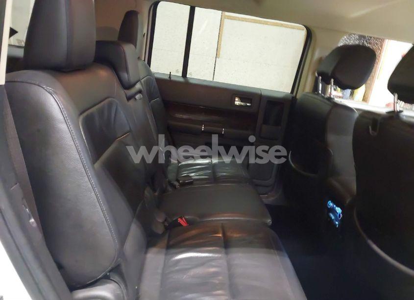 Photo 8 of 2019 Ford Flex LIMITED (VIN 2FMHK6D80KBA34775)