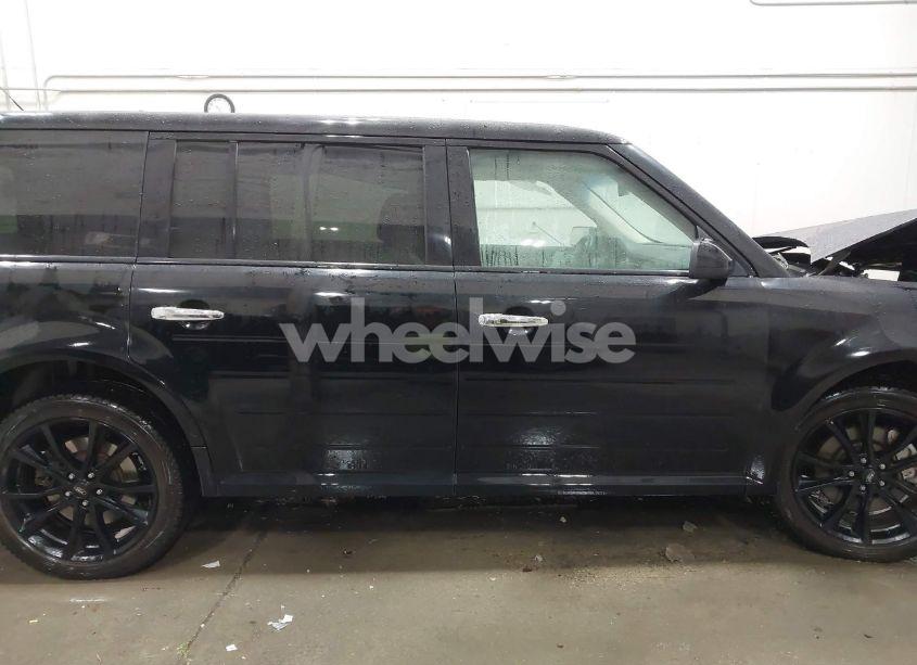 Photo 13 of 2019 Ford Flex LIMITED (VIN 2FMHK6D89KBA17621)